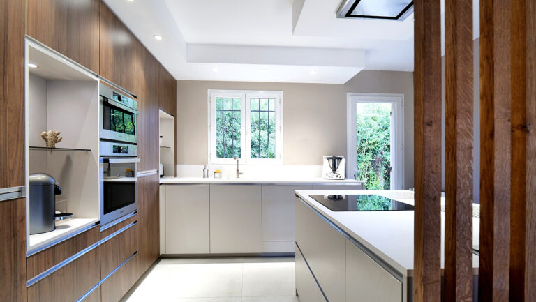 RENOVATION CUISINE NEOULES VAR 83 11@025x 768x433